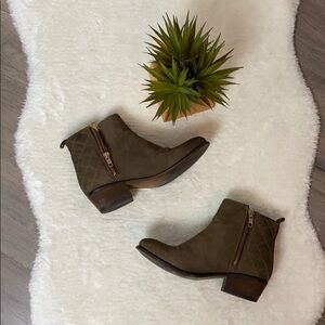 Steve Madden Distressed Booties